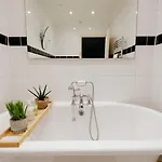 Gorgeous Hideaway In Classy Clifton Lejlighed Bristol