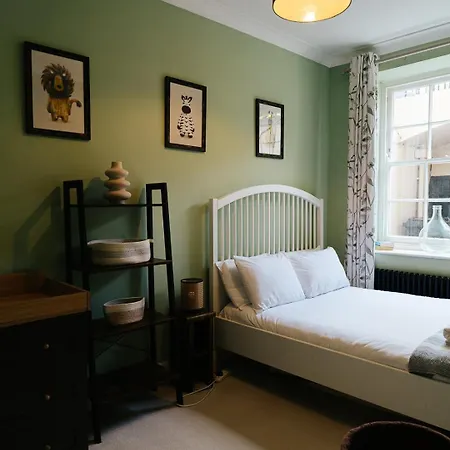 Gorgeous Hideaway In Classy Clifton Lägenhet
